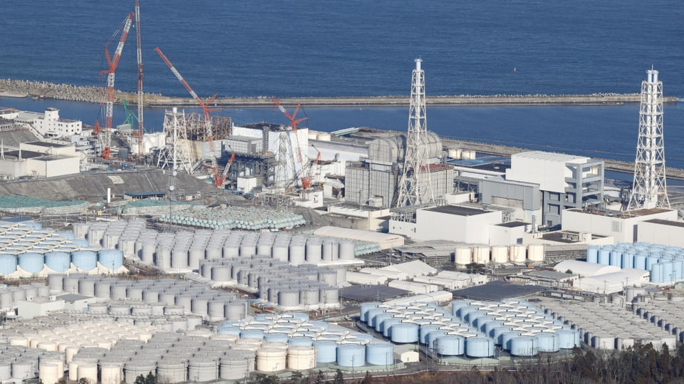 Zwölf Jahre nach Super-Gau - Japan beginnt mit Entsorgung von Fukushima-Kühlwasser